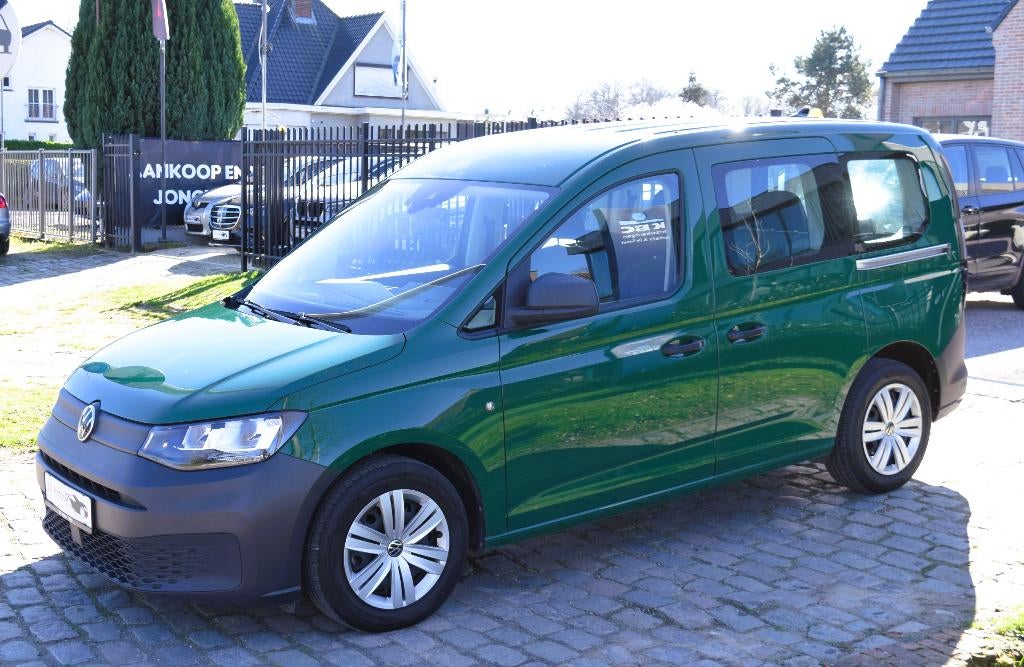 Vw Caddy 1.5TSI DSG/1st Owner/HISTORY/GARANTIE, Auto's, 5 zetels, 84 kW, Onderhoudsboekje, Groen