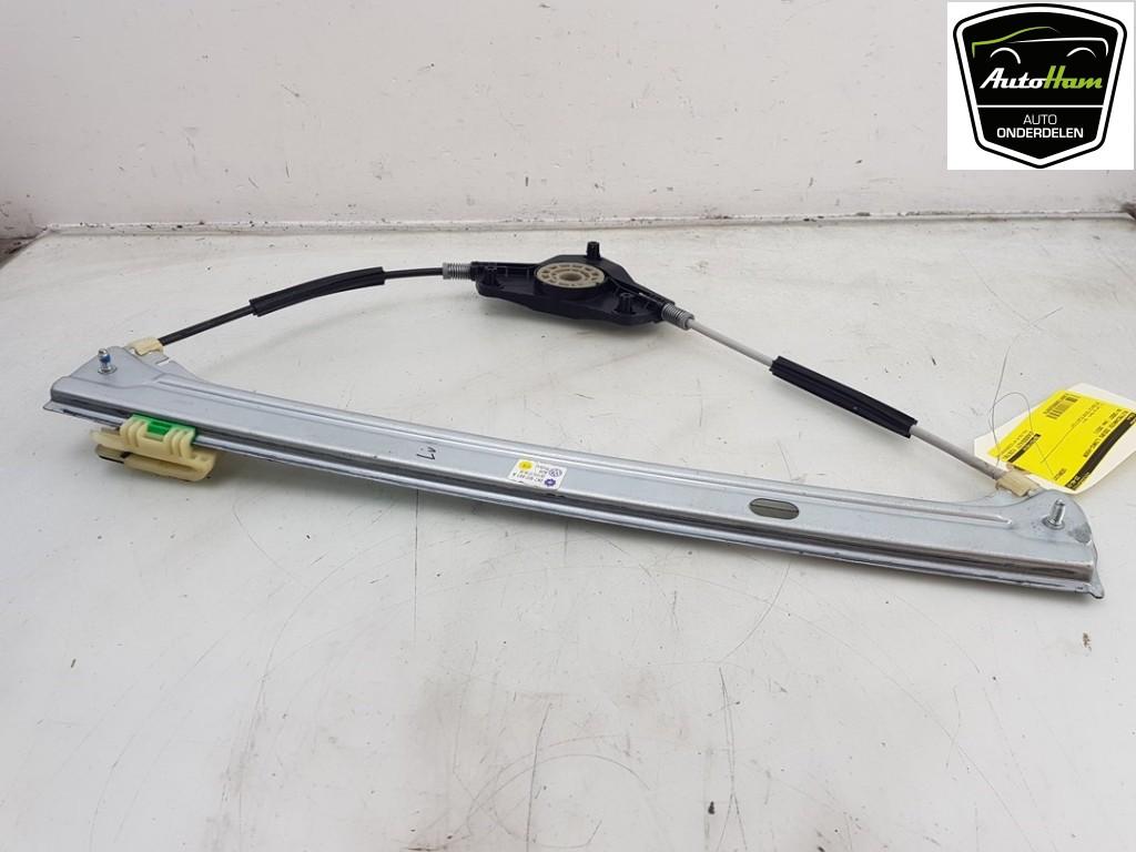 RAAMMECHANIEK LINKS VOOR Caddy Cargo V (SBA / SBH), Gebruikt, Volkswagen