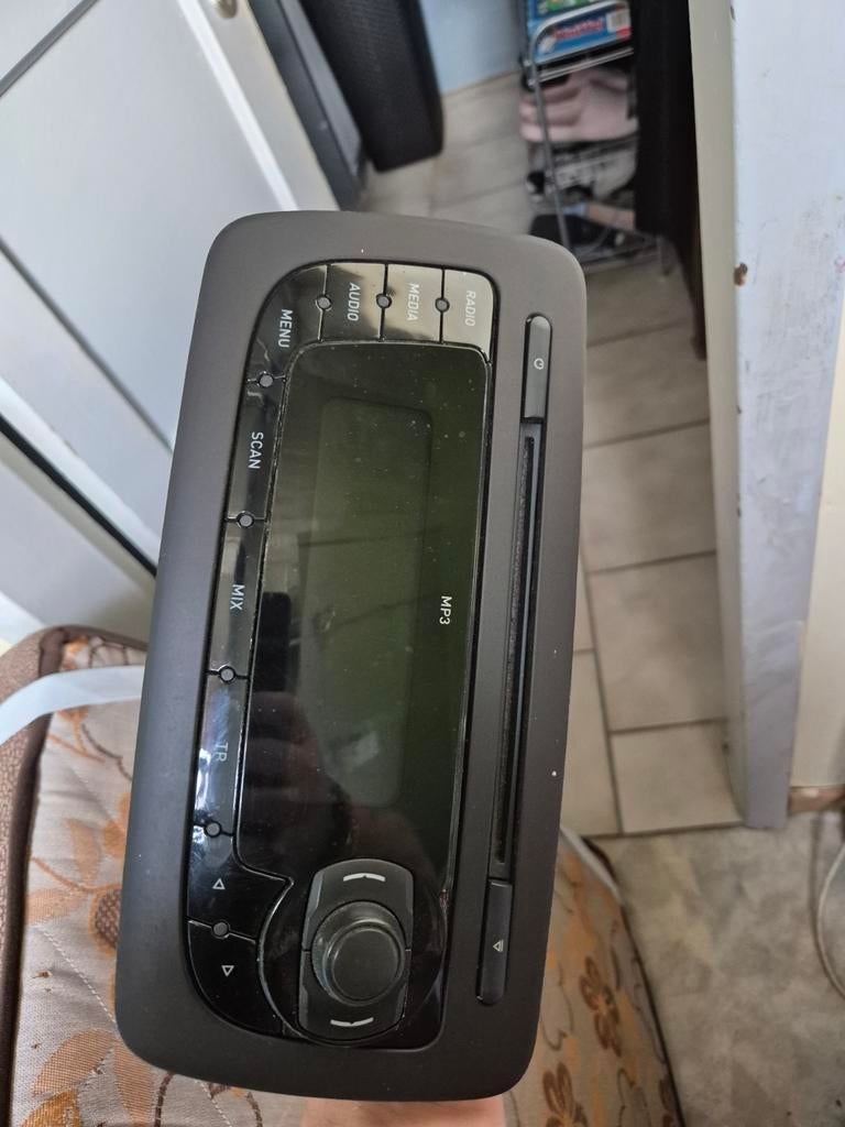 Autoradio seat ibiza 14tdi, Enlèvement, Utilisé