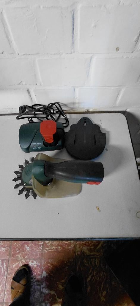 accu-tuinschaar merk ;Metab, Ophalen of Verzenden, Gebruikt, Accu, Metabo