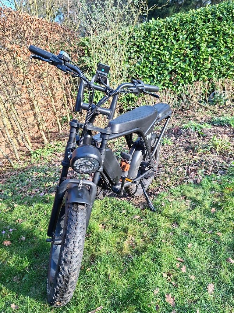 Fatbike V8, Fietsen en Brommers, Ophalen, Zo goed als nieuw, Overige merken
