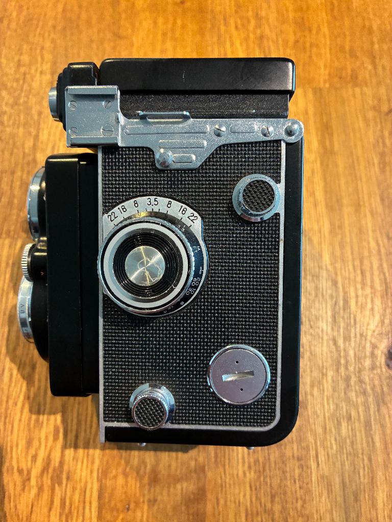 Yashica MAT 124, TV, Hi-fi & Vidéo, Appareils photo analogiques, Enlèvement ou Envoi, Comme neuf, Compact, Autres Marques