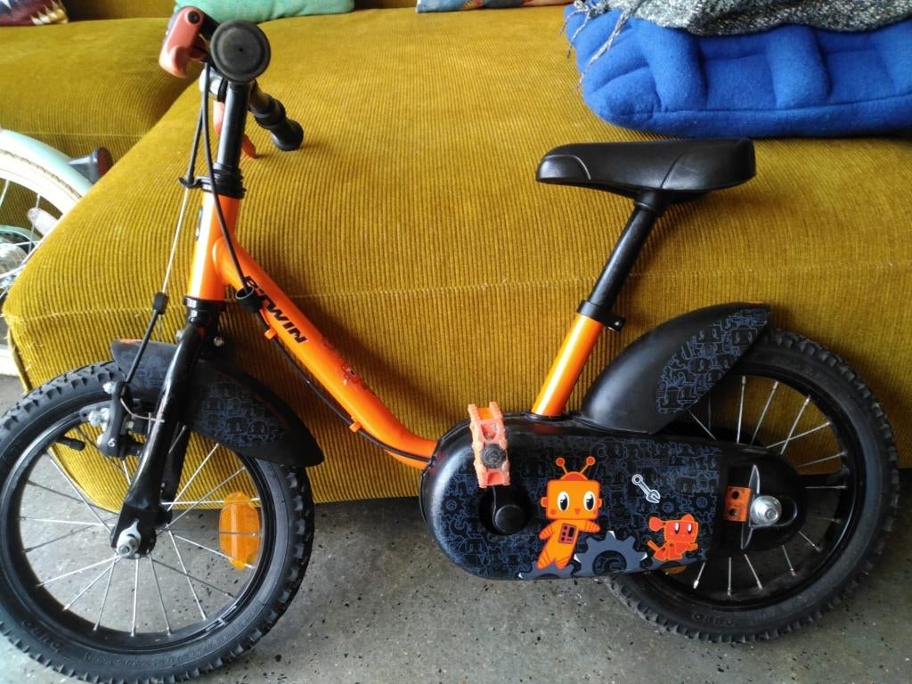 Vélo enfant 14 pouce Décathlon Btwin, Stabilisateurs, B-Twin, Comme neuf, Enlèvement