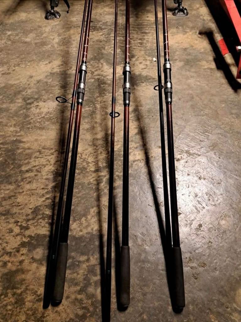 Bruce ashby hengels, Ophalen