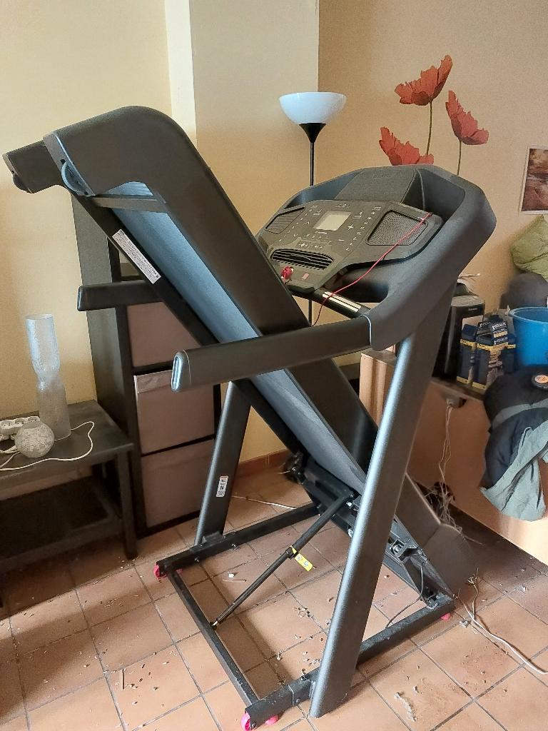 Domyos T900C loopband, Ophalen, Kunststof, Zo goed als nieuw, Loopband