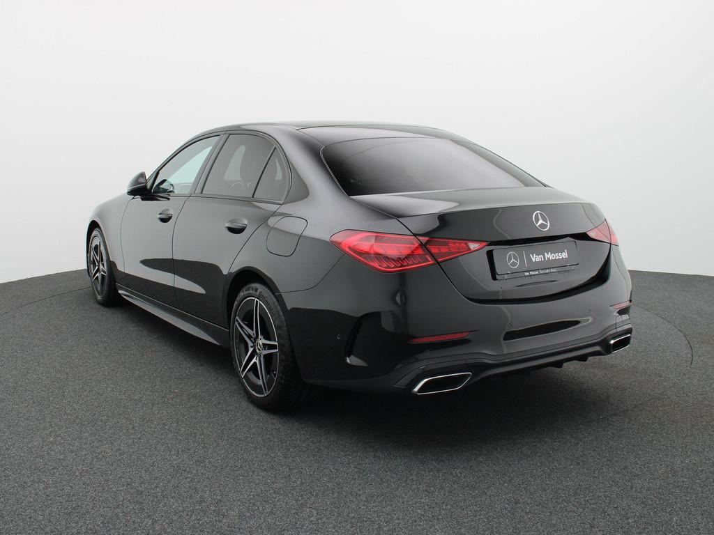 Mercedes-Benz C 300 e AMG Line Berline + CARPLAY + LED + CAM, Auto's, Automaat, Zwart, 313 pk, 2080 kg