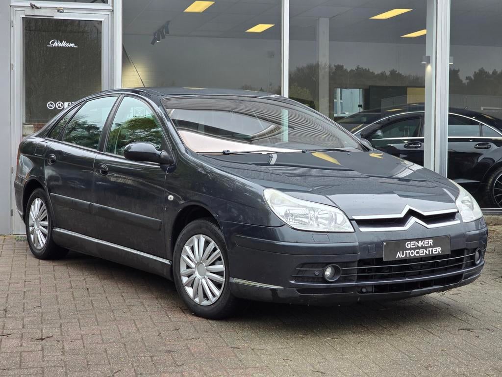 Citroen C5 1.8benzine /met keuring vvk, Auto's, Bedrijf, Handgeschakeld, Parkeersensor, C5