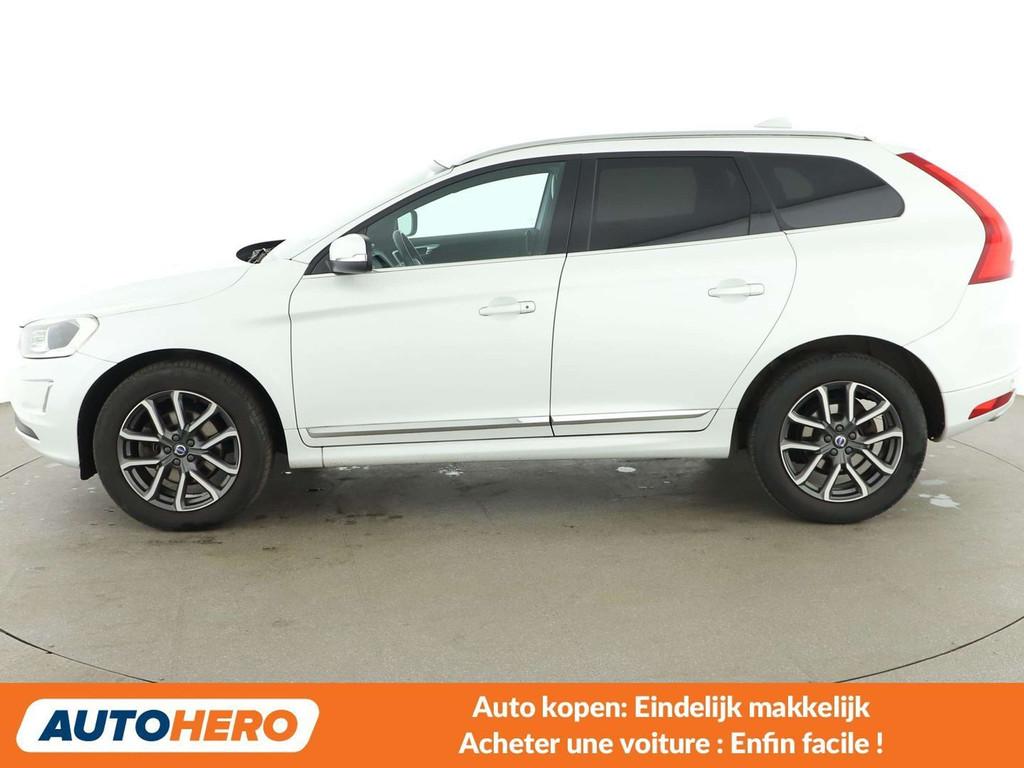 Volvo XC60 2.0 D4 Summum 2WD (bj 2017, automaat), Auto's, Volvo, Gebruikt, Leder, https://public.car-pass.be/vhr/1c3e5f13-46e5-4701-b73b-8bd161545db5