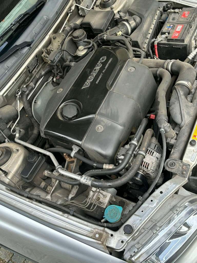 Volvo S40, Autos, Volvo, Cuir, Argent ou Gris, Achat, 4 portes