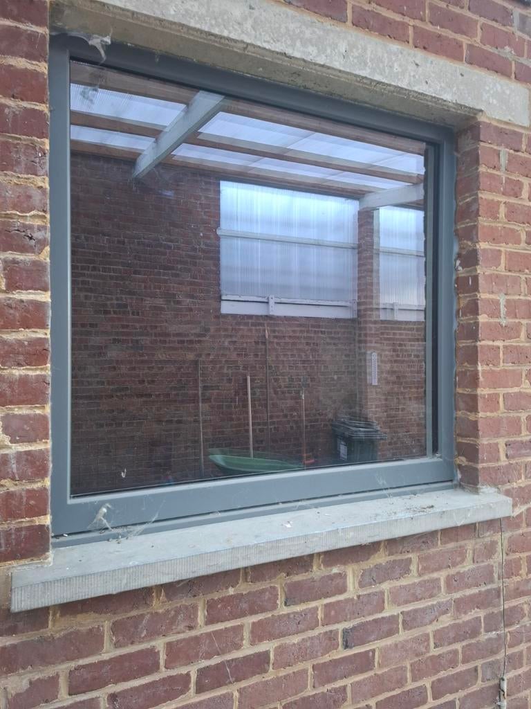 Vast PVC raam dubbel glas 11,90 op 12,50, Enlèvement