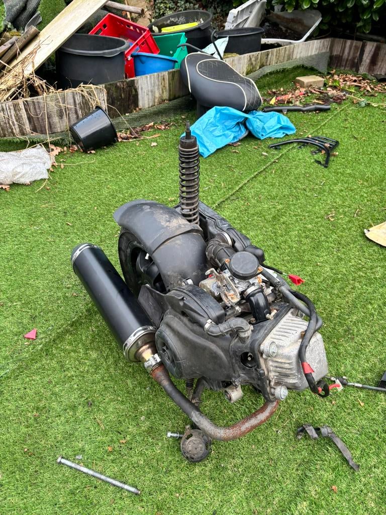 100cc zip blok, Fietsen en Brommers, Ophalen of Verzenden, Zo goed als nieuw, Blok