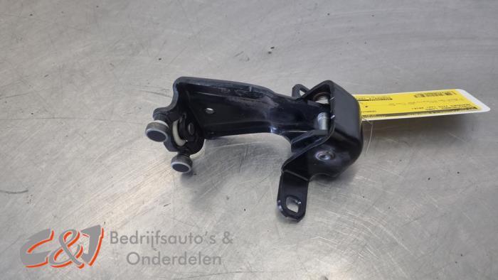 Roulette porte coulissante gauche d'un Mercedes Vito (9744), 3 mois de garantie, Utilisé, -, -