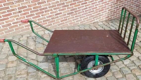 Chariot de transport/chariot à assiettes robuste - en bon ét, Bricolage & Construction, Enlèvement