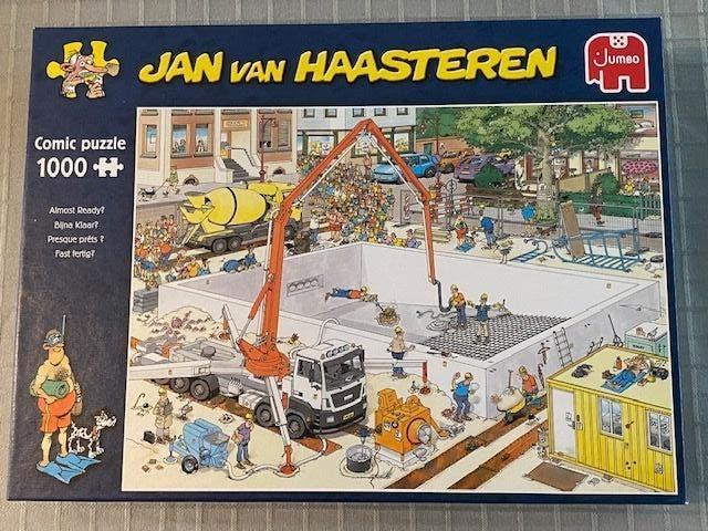 Van Haasteren : Bijna klaar ? ( 1000 stukjes ), Hobby en Vrije tijd, Ophalen of Verzenden
