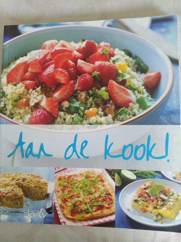 boek: Aan de kook!+Koken & Voeding+Ons kookboek/KVLV, Boeken, Kookboeken, Ophalen of Verzenden, Gelezen, Taart, Gebak en Desserts