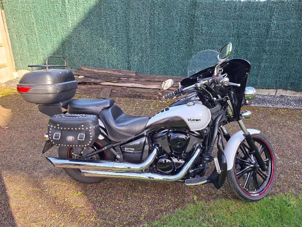 KAWASAKI VULCAN CUSTOM 900, 903 cm³, Chopper, 2 cylindres, Particulier