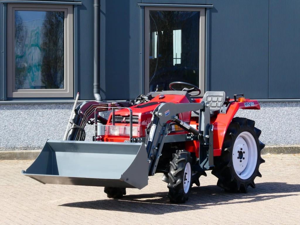 Mitsubishi MT16 4wd / 0821 Draaiuren / April Aanbieding, Autres marques, De Maalstroom 3
8255 RN  Swifterbant, Mathijs Merkelijn