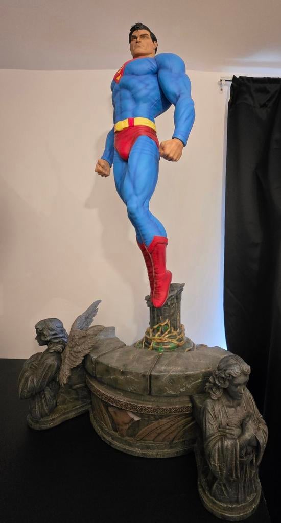 Superman Hush Fabric Cape Edition 1/3, Collections, Statues & Figurines, Enlèvement