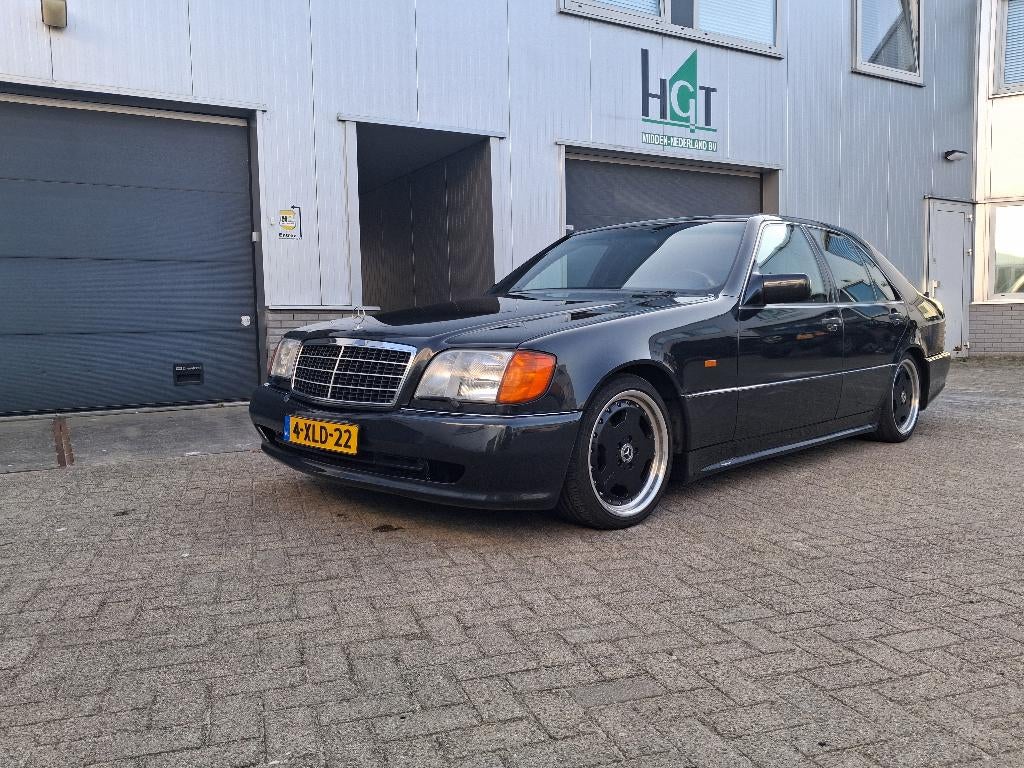 Mercedes-Benz W140 AMG PAKKET, Auto's, Automaat, Achterwielaandrijving, Zwart, Leder