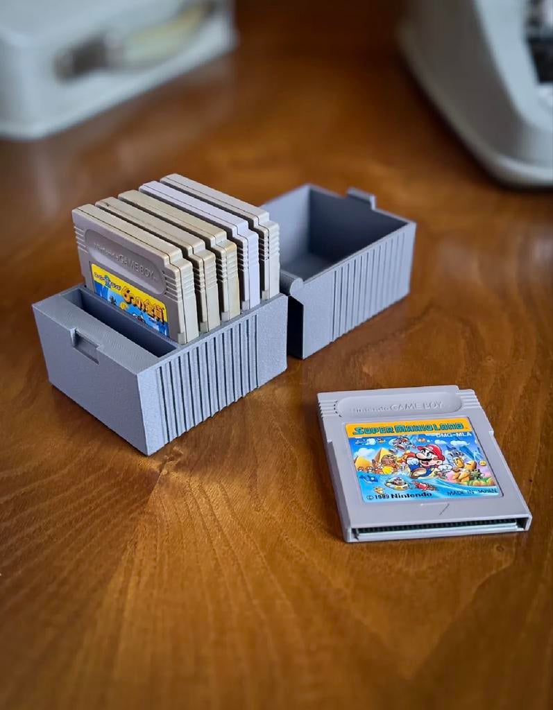 Opberg doos voor gameboy spelletjes, Ophalen of Verzenden, Zo goed als nieuw