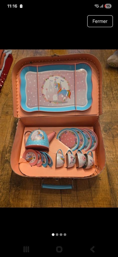 Valisette théière licorne, Enlèvement