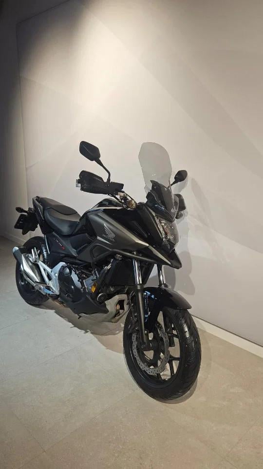Honda NC750X (bj 2019), Motoren, 750 cc, Bedrijf, Meer dan 35 kW, Overig