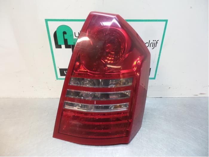 Achterlicht rechts van een Chrysler 300 C, Auto-onderdelen, Gebruikt, -, Ophalen of Verzenden, -