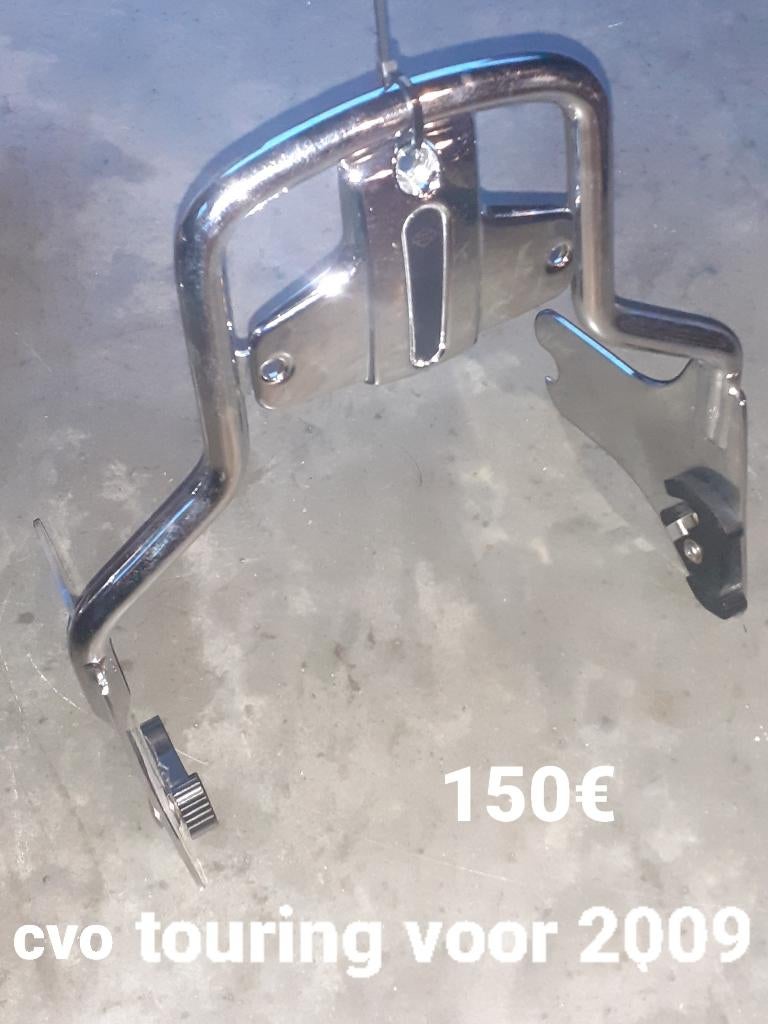 Afneembare sissybar voor harley touring CVO voor 2009, Motoren, Ophalen
