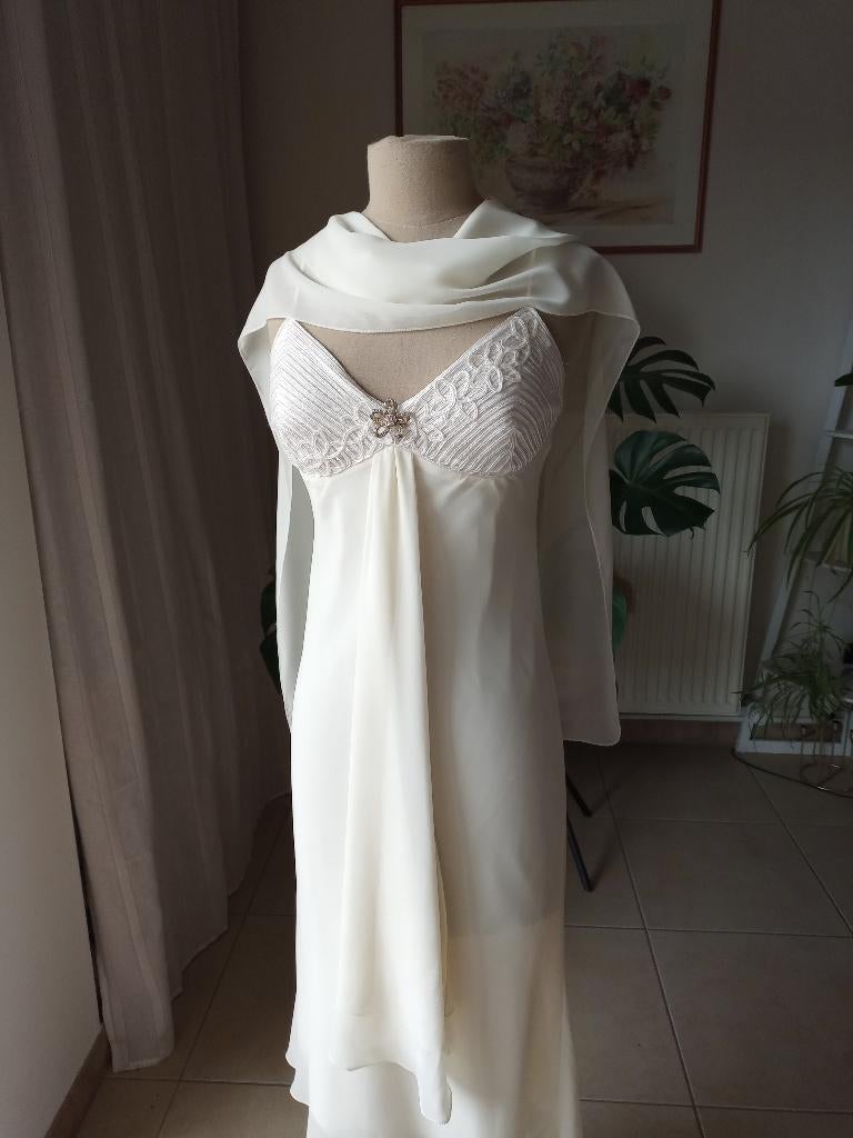 Robe de cocktail élégante très petite, Vêtements | Femmes, Robes, Comme neuf, Taille 34 (XS) ou plus petite, Blanc, Sous le genou