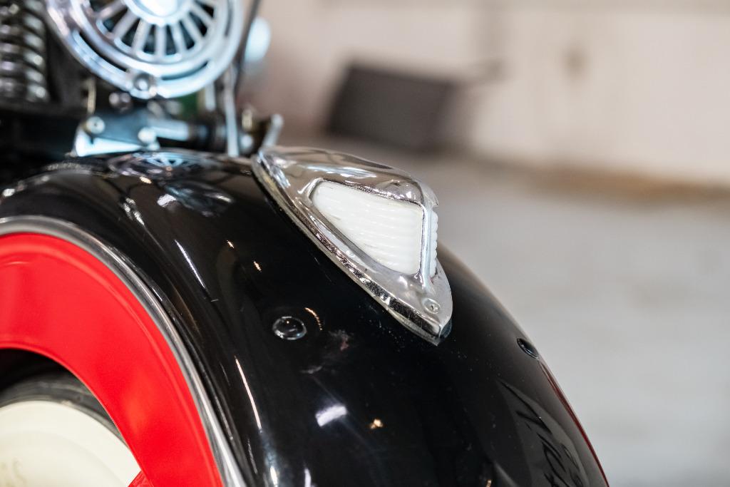 Harley Davidson - 1942, Entreprise, 740 cm³, Chopper, 2 cylindres