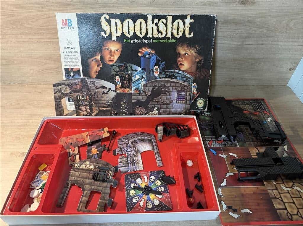 spookslot het griezelspel met veel aktie orgineel - s6593, Hobby en Vrije tijd, Verzenden, Zo goed als nieuw