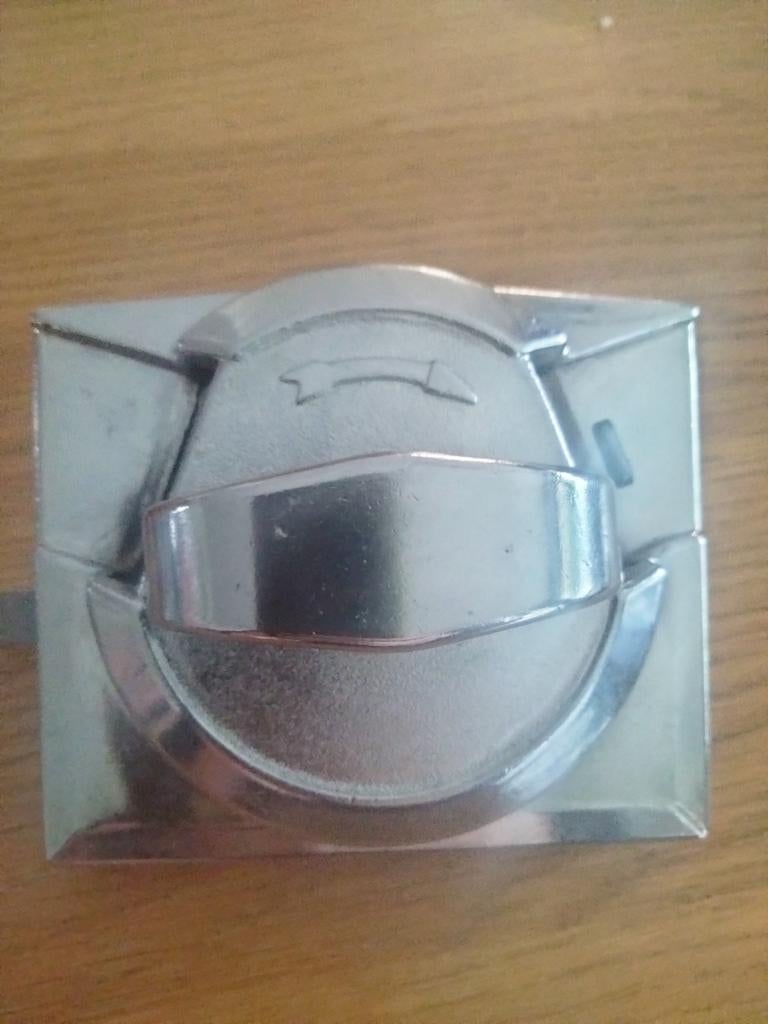 Insert à monnaie pour distributeur automatique, Enlèvement ou Envoi, Comme neuf