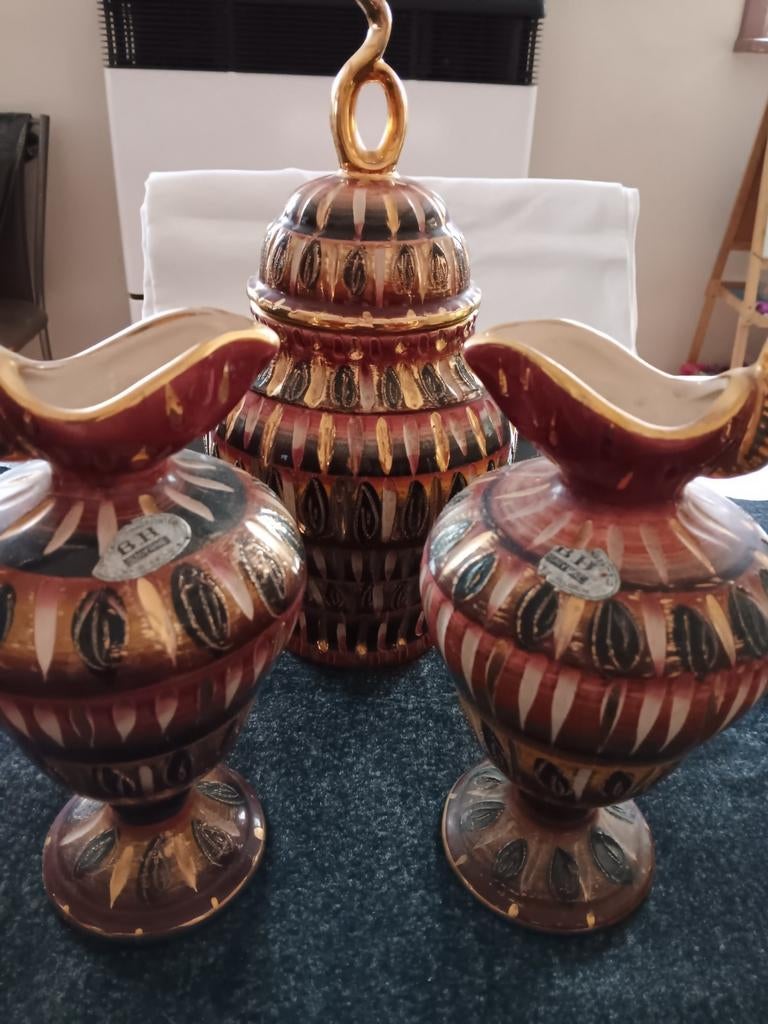 Ensemble vases peint à la main  H.Bequet, Enlèvement ou Envoi