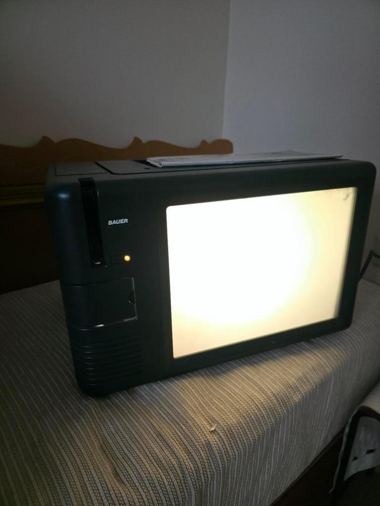 Projecteur BAUER TR 100 + Colleuse BRAUN FK4, TV, Hi-fi & Vidéo, Projecteurs dias, Enlèvement