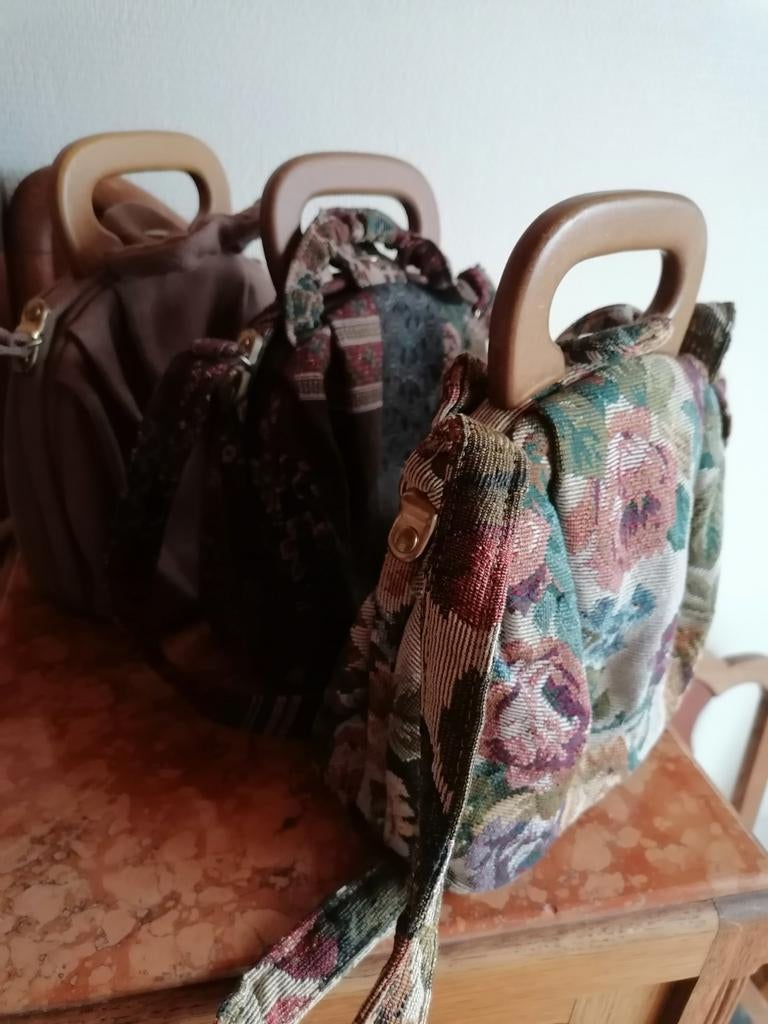 Sacs à main en tapisserie vintage - Ema's Collections, Divers, Lots de brocante, Enlèvement