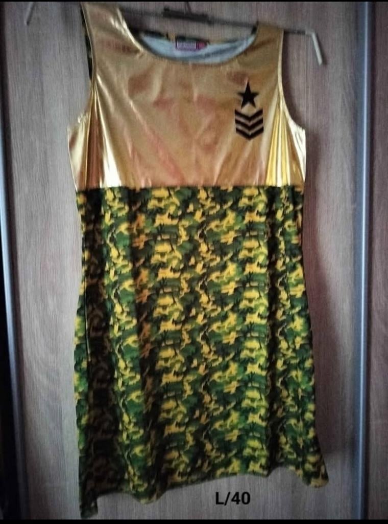 Nieuwe karnavalskleed met pet. Maat 40/L., Enlèvement, Taille 38/40 (M)