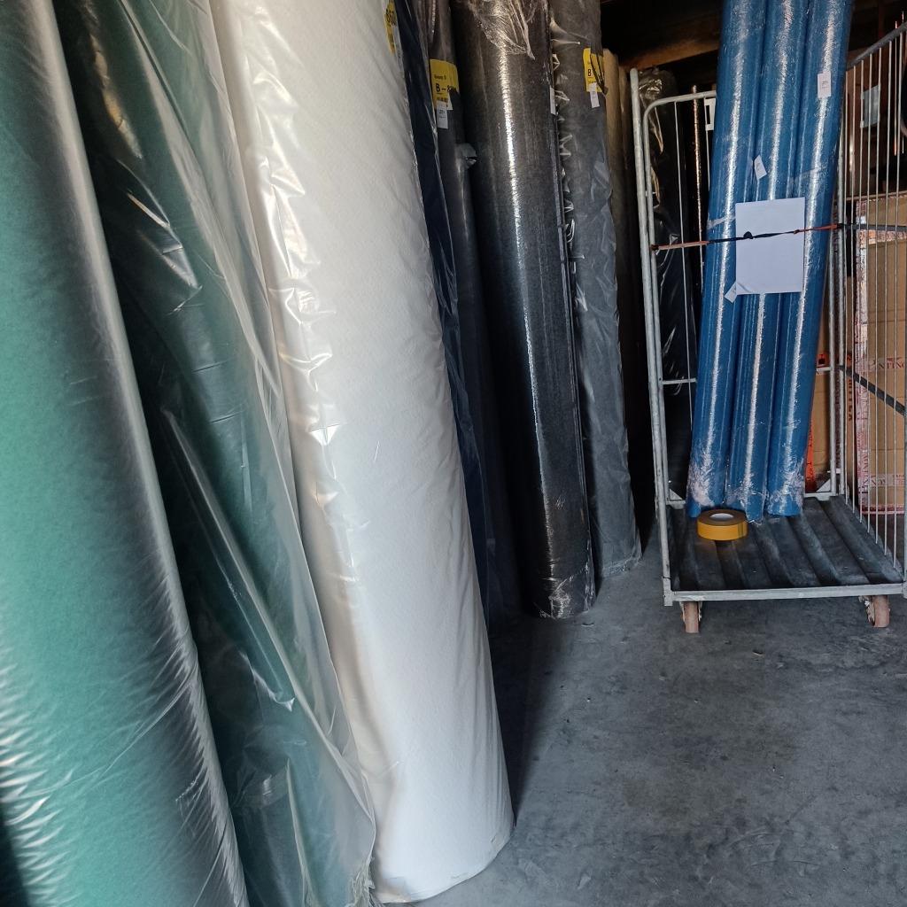 Beurstapijt per m2 van standaard tapijt  2 +40 meter* 120m², Ophalen, Nieuw, Crème, Rond