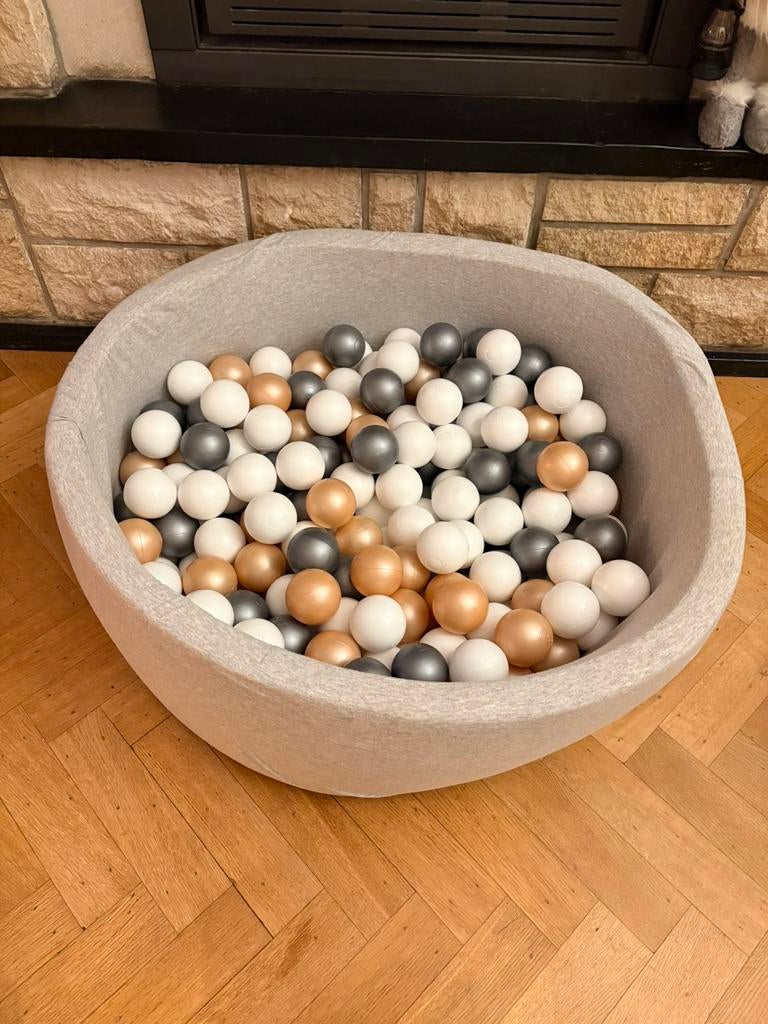 Piscine à balles pour bébés et tout-petits, Enfants & Bébés, Enlèvement, Comme neuf, Garçon ou Fille