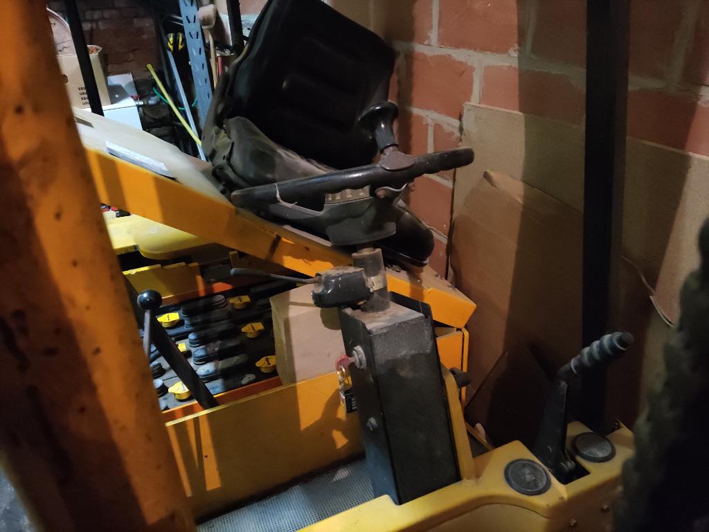 Jungheinrich forklift, Articles professionnels, Machines & Construction | Chariots élévateurs & Transport interne, Enlèvement