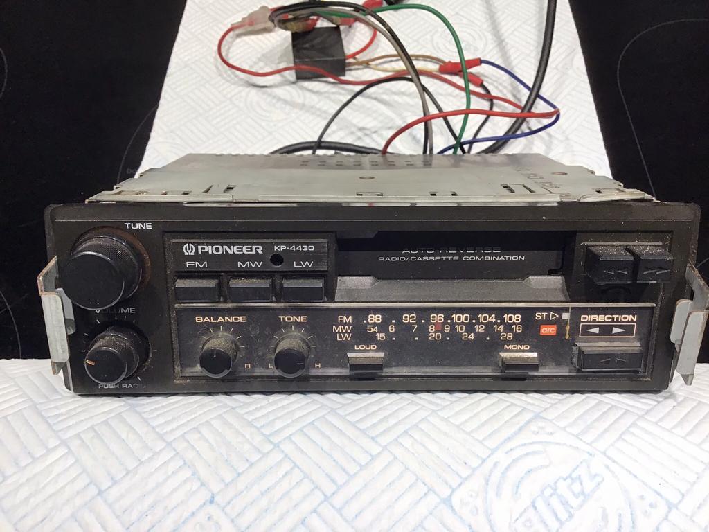 AUTORADIO CASSETTE PIONIER VOOR OLDTIMER, Auto diversen, Autoradio's, Ophalen