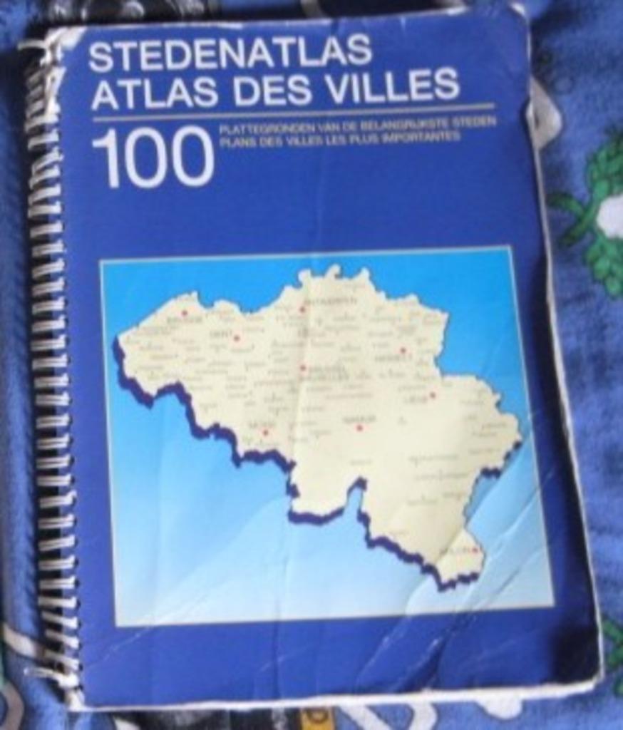 Atlas des villes des 100 plus grandes communes de Belgique, Livres, Enlèvement ou Envoi, Utilisé, Belgique, Carte géographique