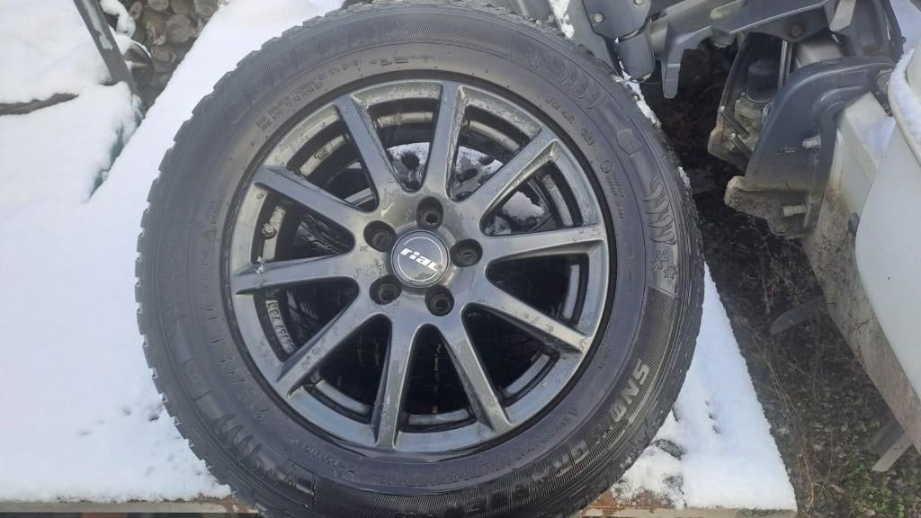 Pneus, Neuf, Pneus hiver, Pneu(s), Enlèvement