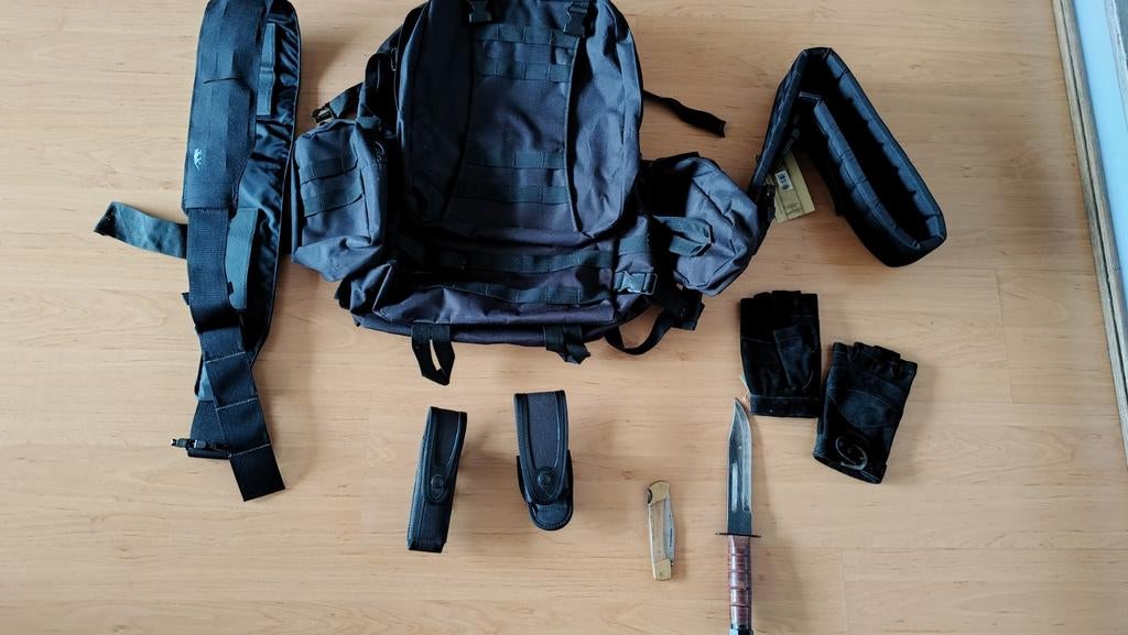 Security/ defensief / leger materiaal, Verzamelen, Ophalen of Verzenden