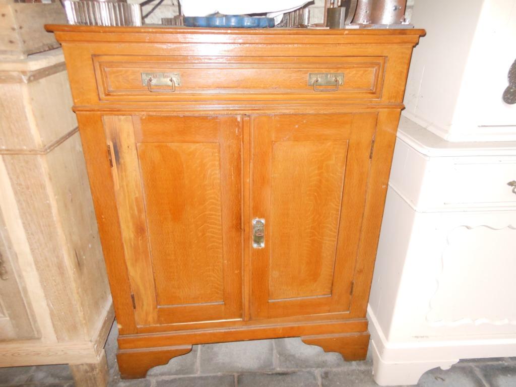 ancien petit meuble, Enlèvement