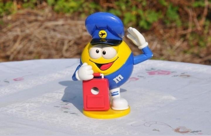 § figurine distributeur bonbons M et M'S facteur, Enlèvement ou Envoi