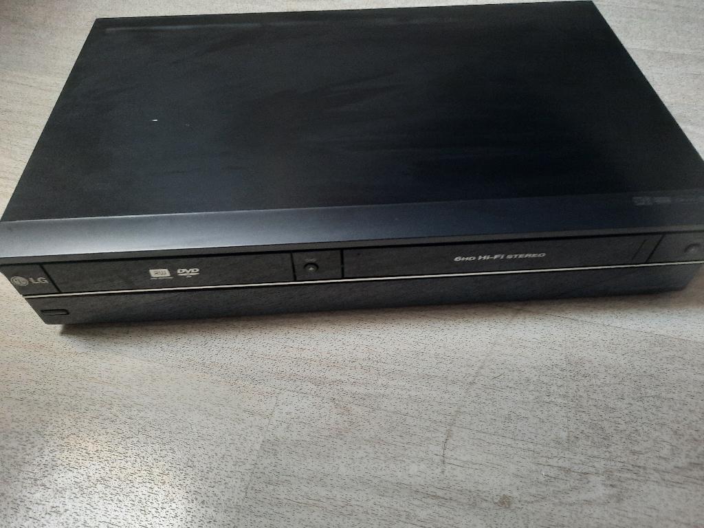 LG RC388 DVD/VHS combirecorder, Ophalen of Verzenden, Zo goed als nieuw, Dvd-recorder, LG