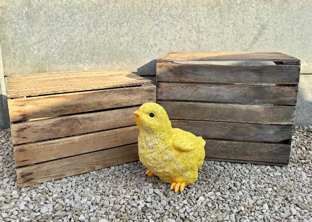 Beeld kuiken H28cm WEG = WEG, Tuin en Terras, Ophalen, Nieuw, Overige materialen, Dierenbeeld