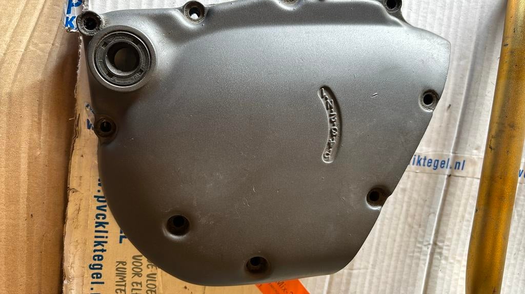Afdekking aandrijving links Honda CB750 F, Motoren, Onderdelen | Honda, Ophalen of Verzenden, Gebruikt