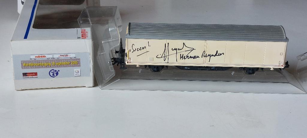 MARKLIN WERELDRECORDPOGING 18/09/2005 HO*AC* V4, Analogique, Courant alternatif, Wagon, Comme neuf
