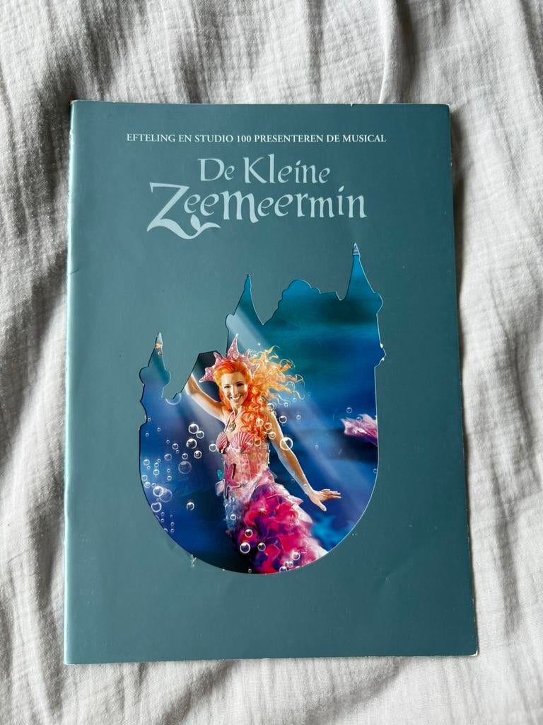 De kleine zeemeermin programmaboekje - Studio 100 musical, Collections, Efteling, Enlèvement, Comme neuf